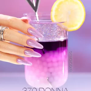 Victoria VYNN Gel Polish No. 370 Donna